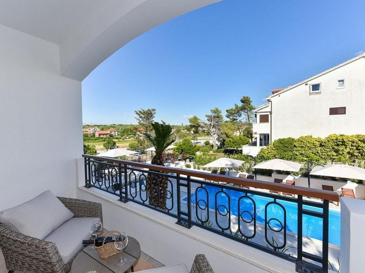 Mediterraneo Garden Apartments เพทรอซาเน ห้อง รูปภาพ