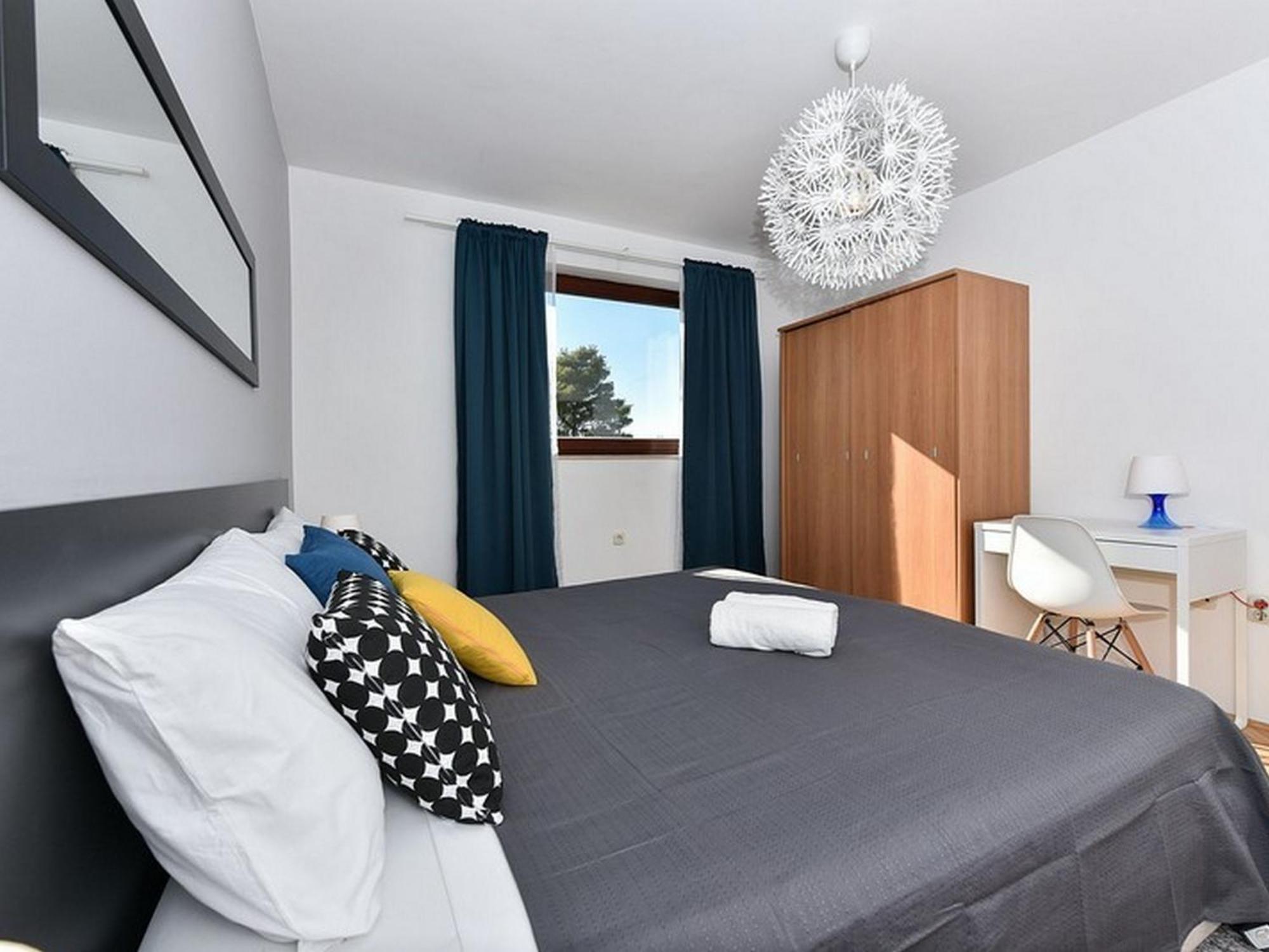 Mediterraneo Garden Apartments เพทรอซาเน ห้อง รูปภาพ