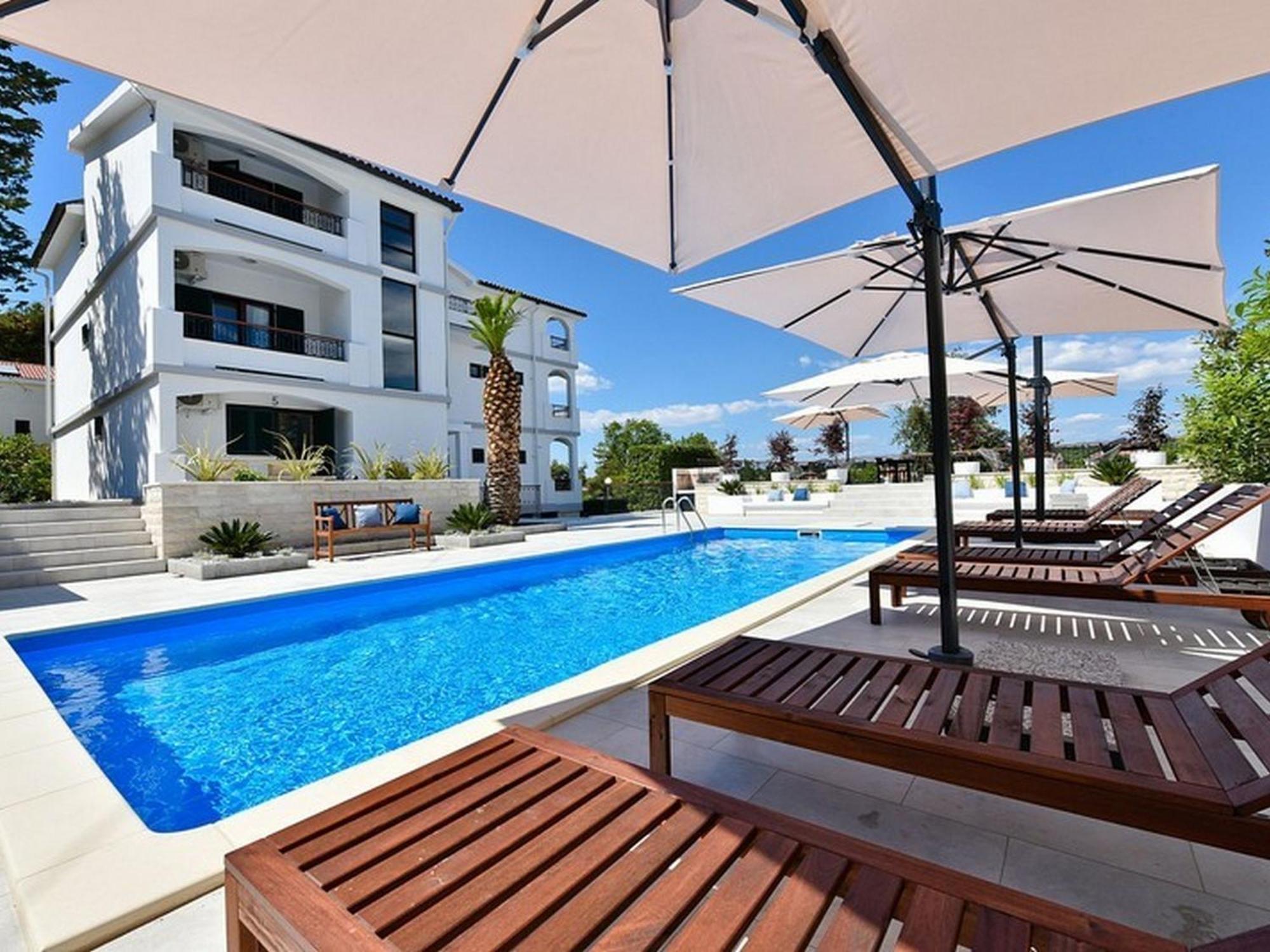 Mediterraneo Garden Apartments เพทรอซาเน ห้อง รูปภาพ