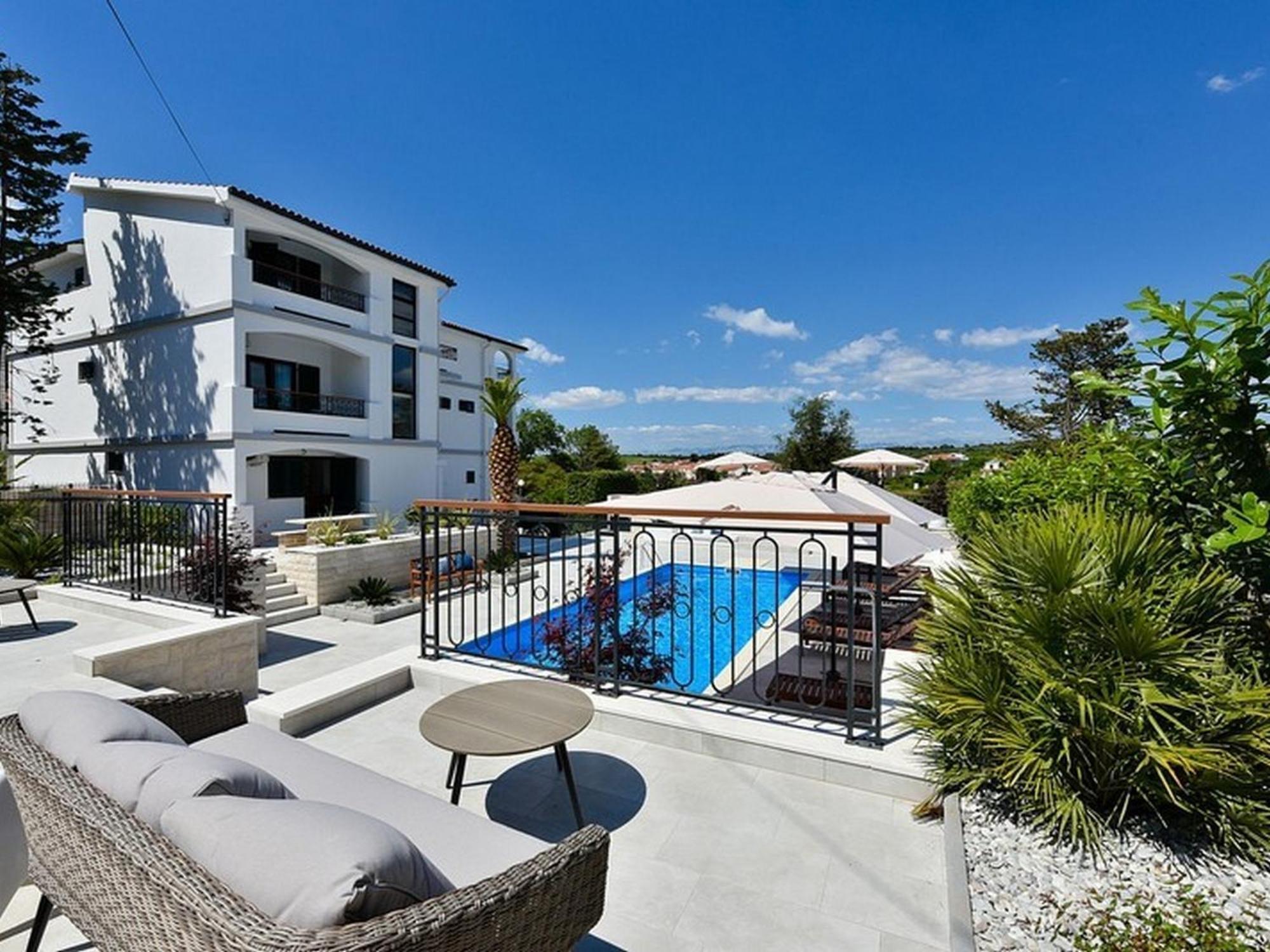 Mediterraneo Garden Apartments เพทรอซาเน ห้อง รูปภาพ